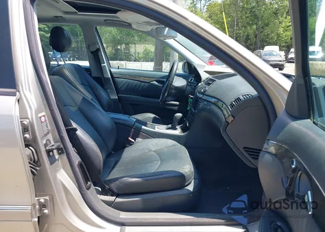 2004 Mercedes-Benz E 500 4Matic из США, поврежденный, VIN WDBUH83J14X120320